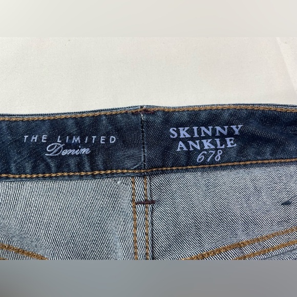 The Limited 678 Skinny Ankle Dark Wash Jeans Size 6 - Picture 3 of 9